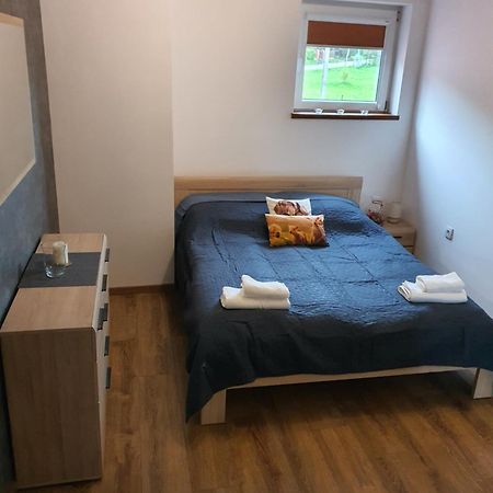 Apartament Pod Lasem Tenczynek Exterior photo
